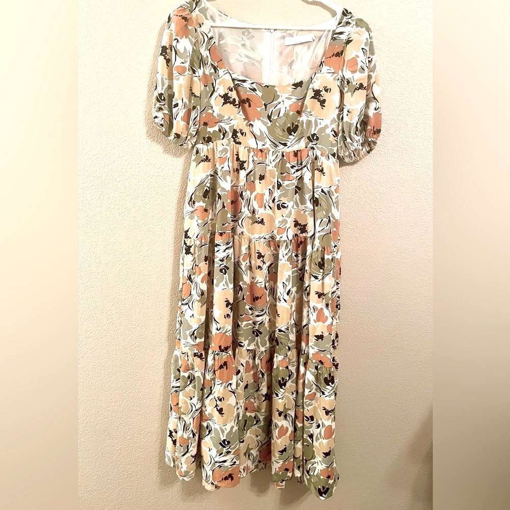 ASTR FLORAL MIDI DRESS